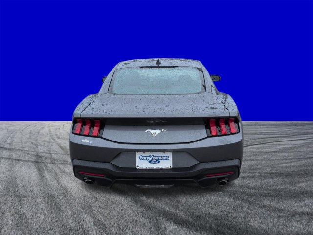 Certified 2025 Ford Mustang Coupe RWD image 5