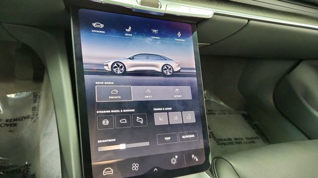 Used 2024 Lucid Air Touring image 47