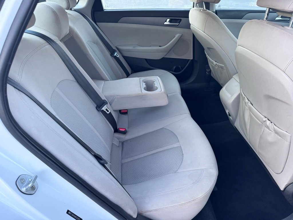 Used 2017 Hyundai Sonata SE image 24