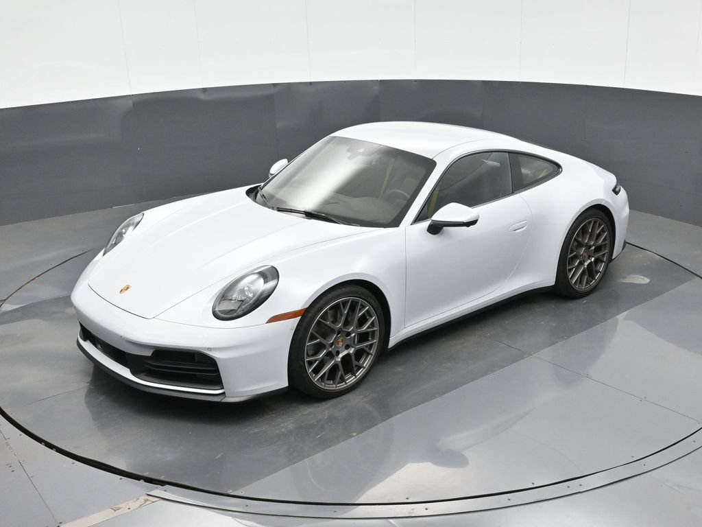 Certified 2025 Porsche 911 Carrera RWD image 26