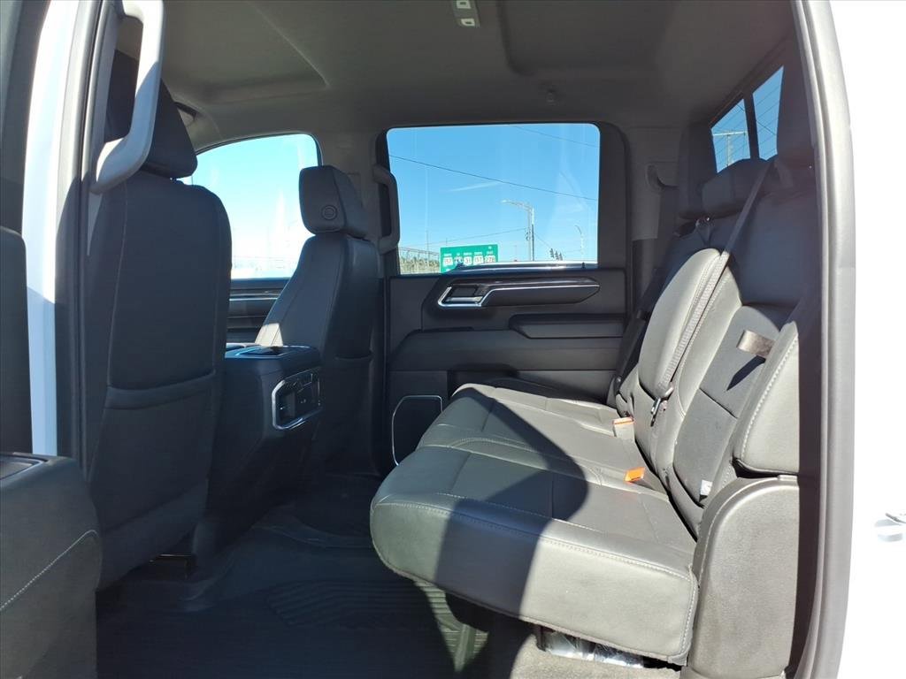 Used 2024 Chevrolet Silverado 2500 LTZ w/ LTZ Convenience Package image 20