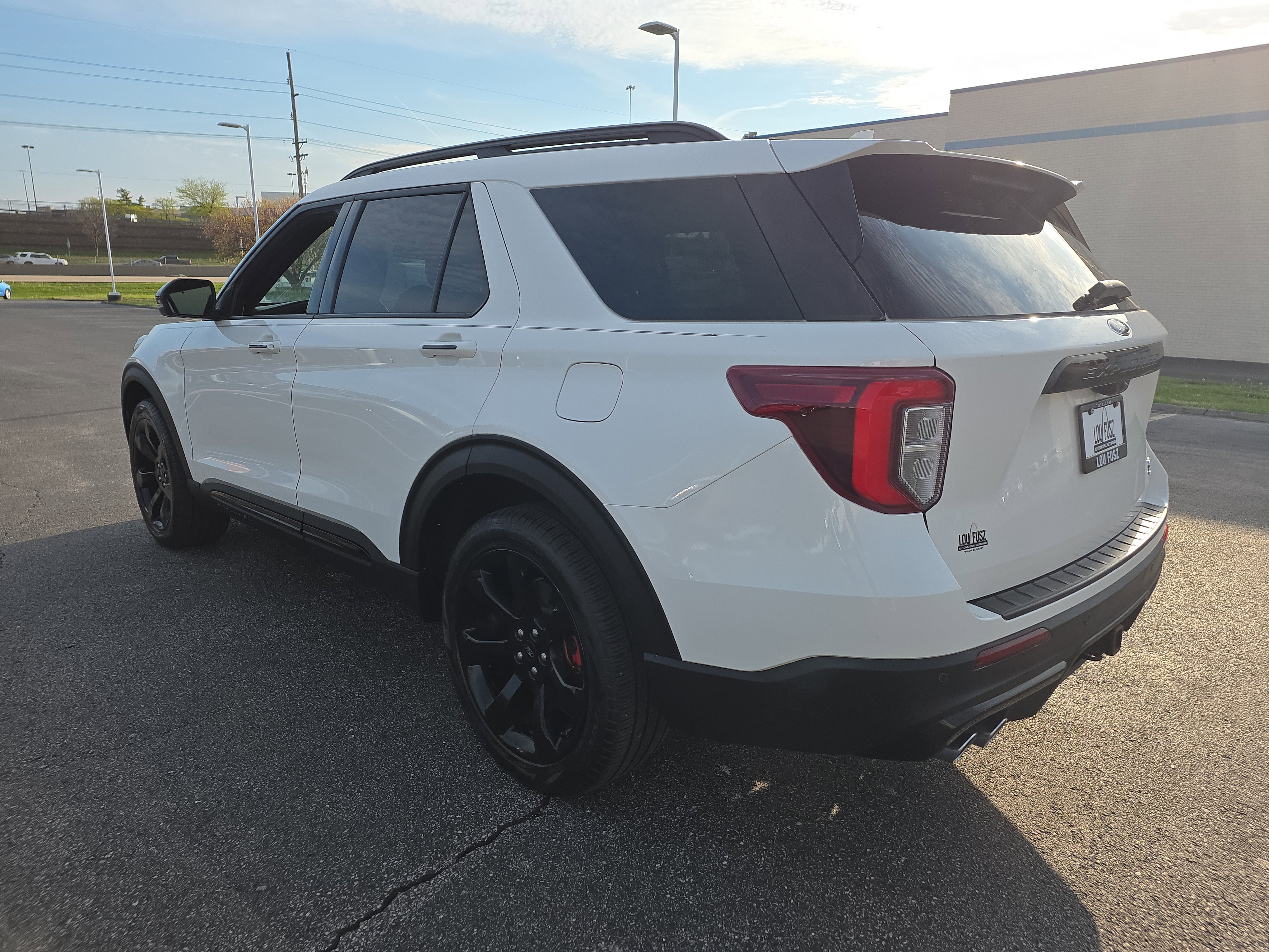 Used 2023 Ford Explorer ST w/ Equipment Group 401A image 5