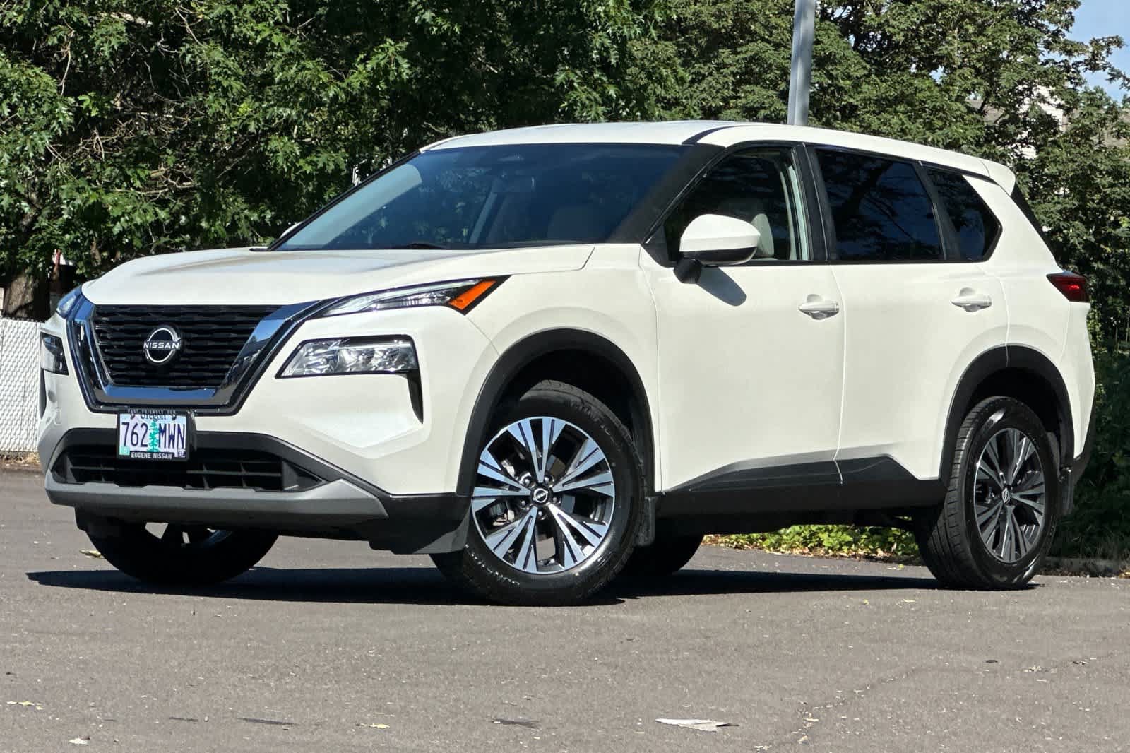 Used 2023 Nissan Rogue SV