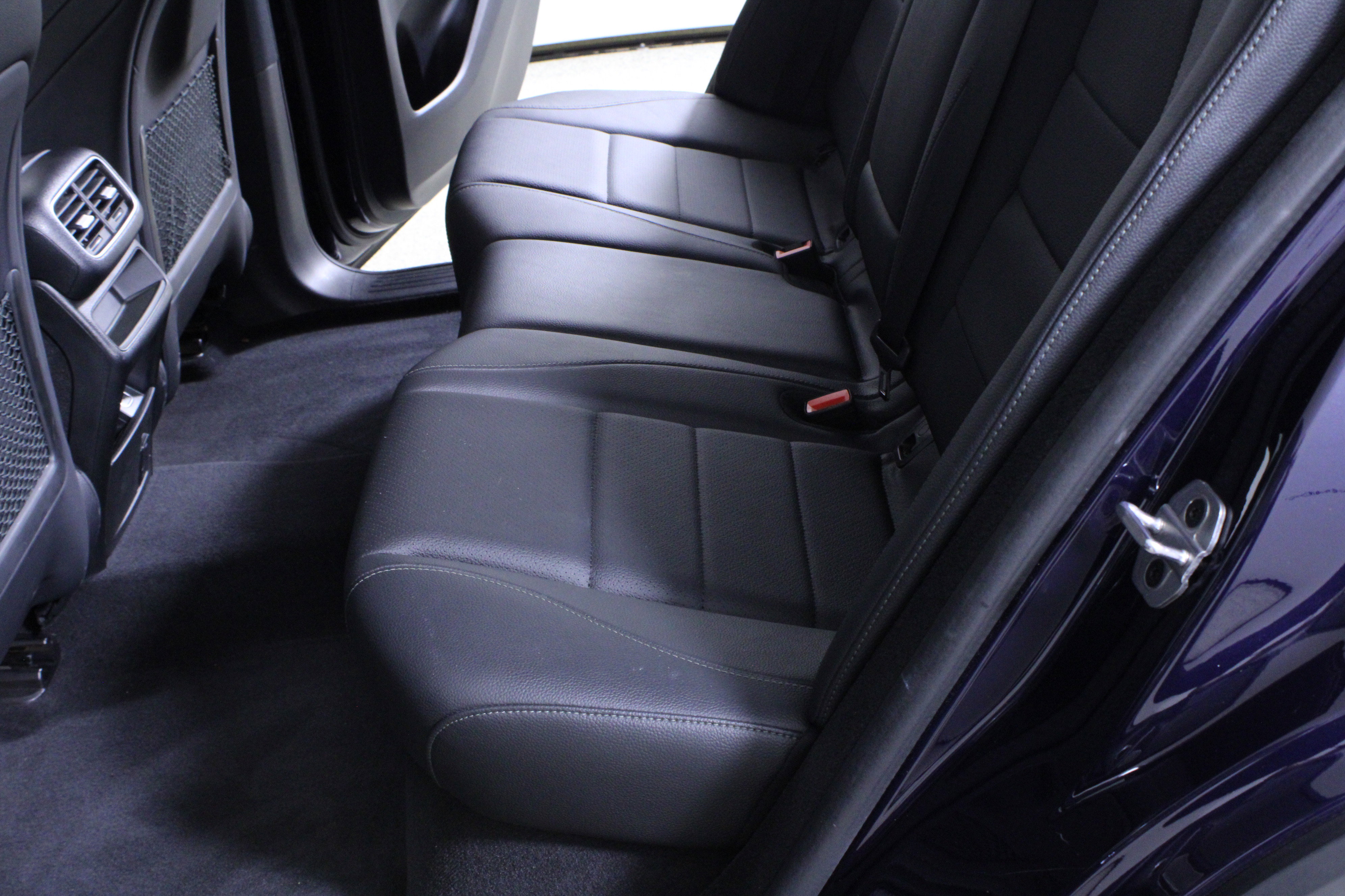 Used 2022 Mercedes-Benz GLE 350 image 13