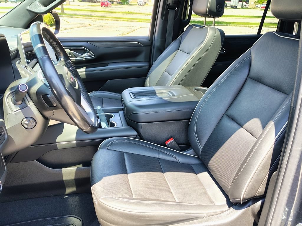 Used 2021 GMC Yukon XL SLT w/ SLT Premium Package AWD/4WD image 36