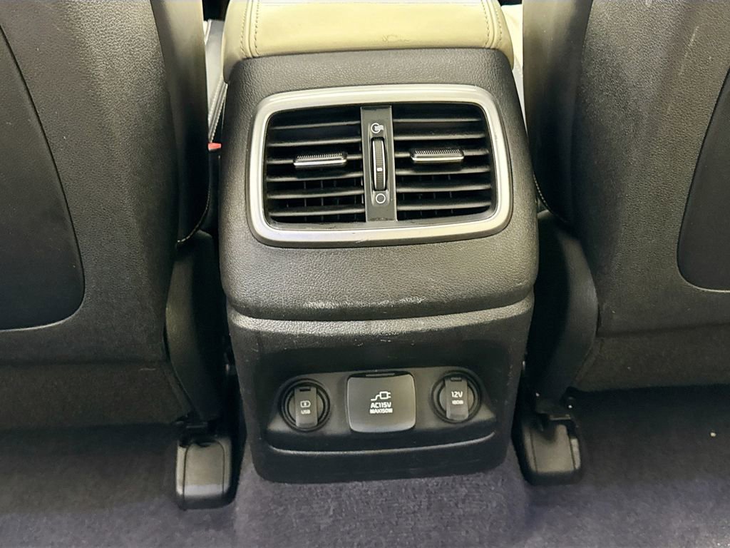 Used 2016 Kia Sorento SX w/ SXL Technology Package image 32