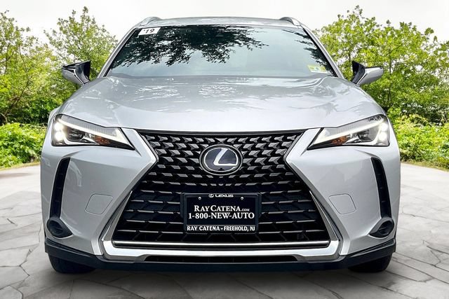 Used 2019 Lexus UX 250h w/ Accessory Package 2 AWD/4WD image 2