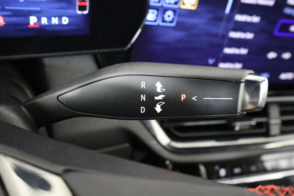 Used 2024 Chevrolet Equinox EV RS image 28