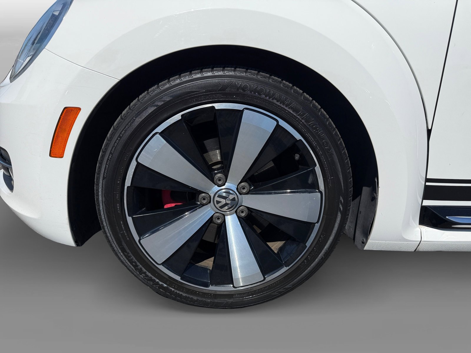 Used 2012 Volkswagen Beetle Turbo FWD image 9