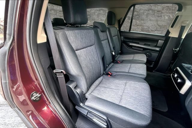 Used 2023 Ford Expedition XLT AWD/4WD image 25