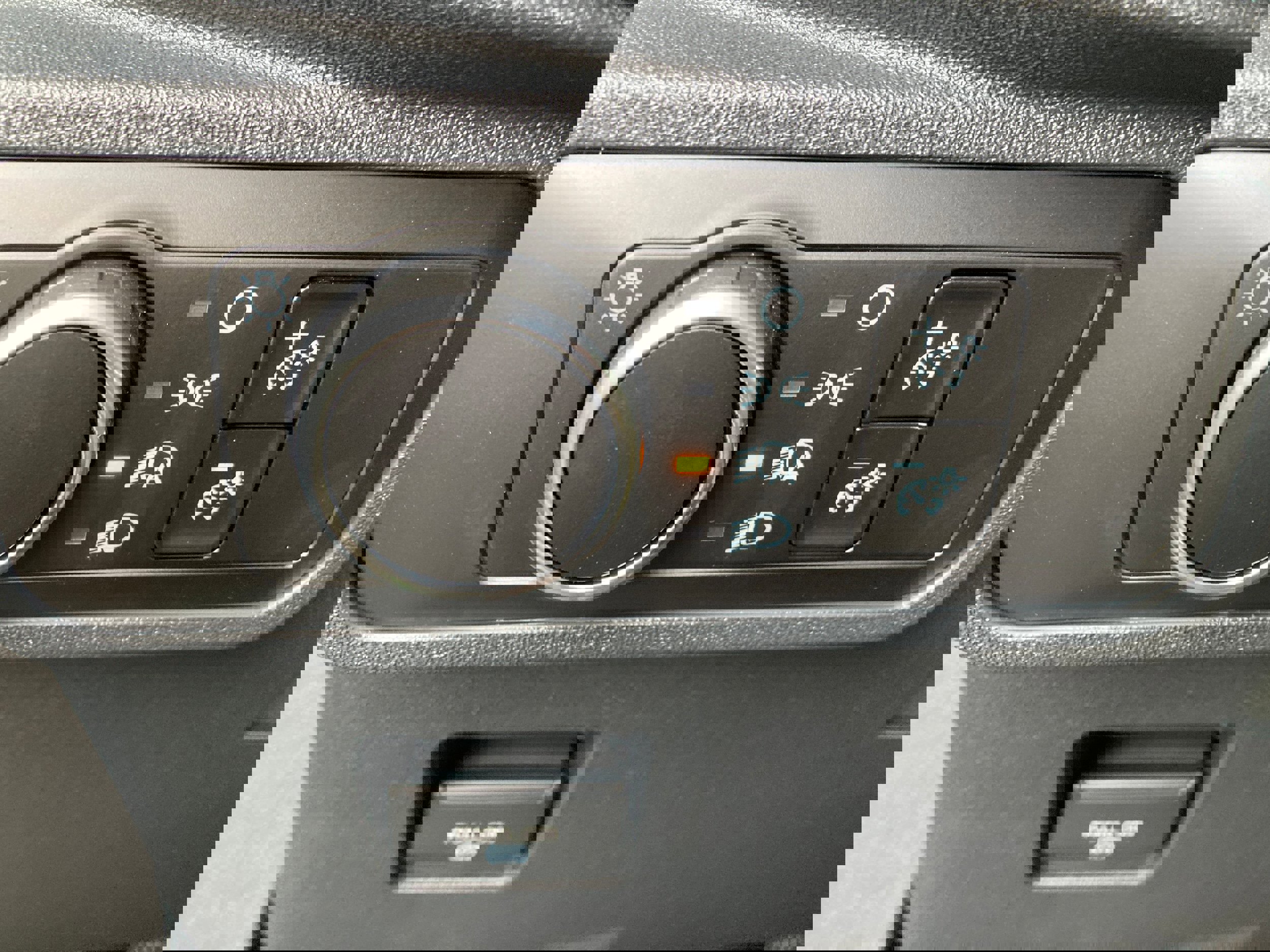 New 2025 Ford Bronco 2-Door w/ Sasquatch Package image 19