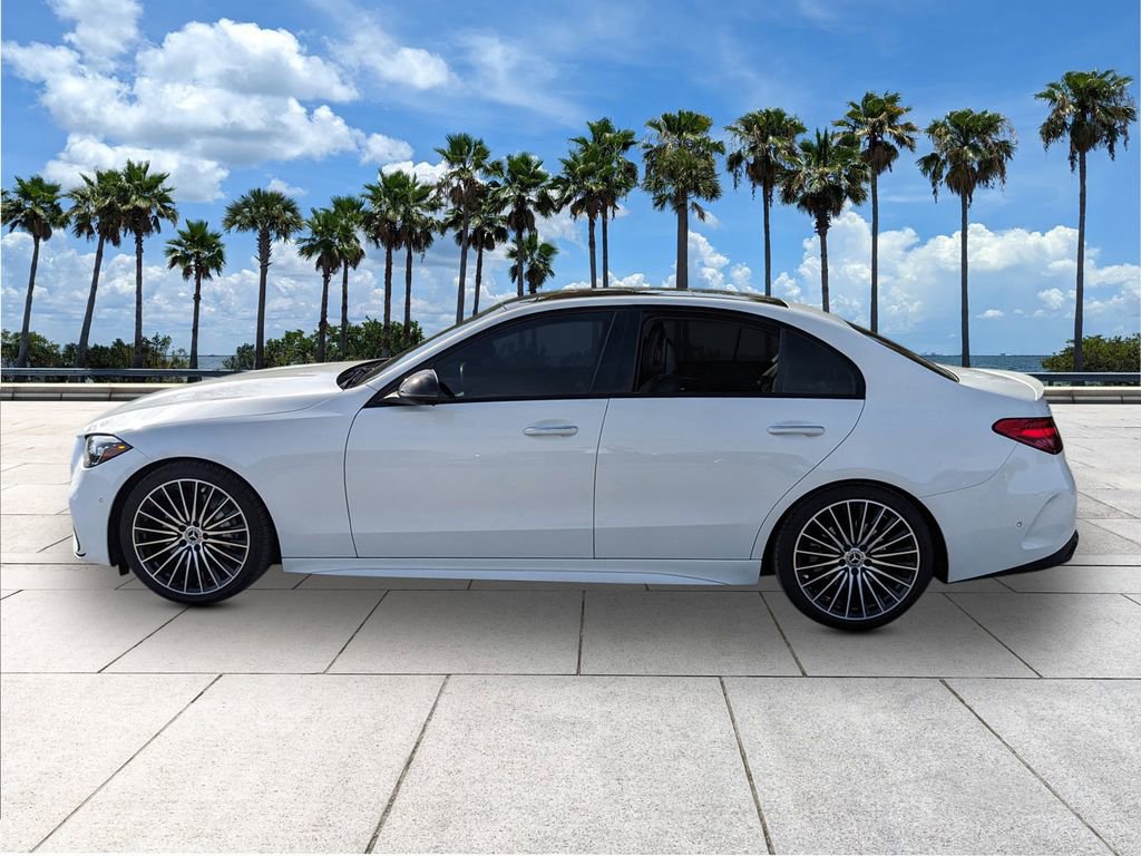Used 2022 Mercedes-Benz C 300 Sedan image 5