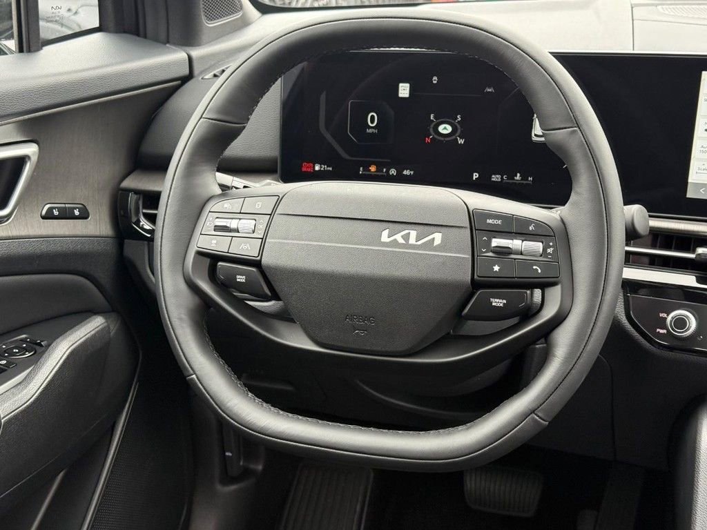 New 2026 Kia Sportage X-Line w/ X-Line Technology Package image 9