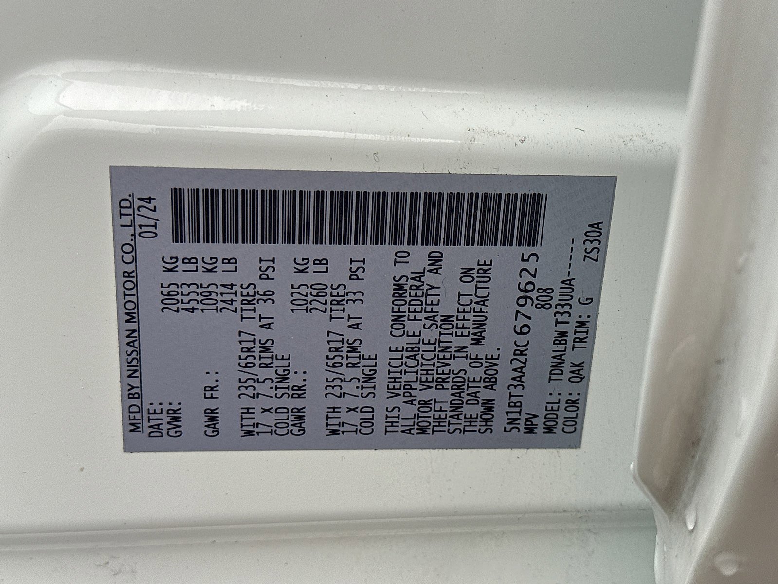Used 2024 Nissan Rogue S FWD image 26