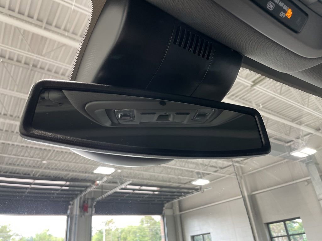 Used 2024 GMC Sierra 3500 Denali image 58