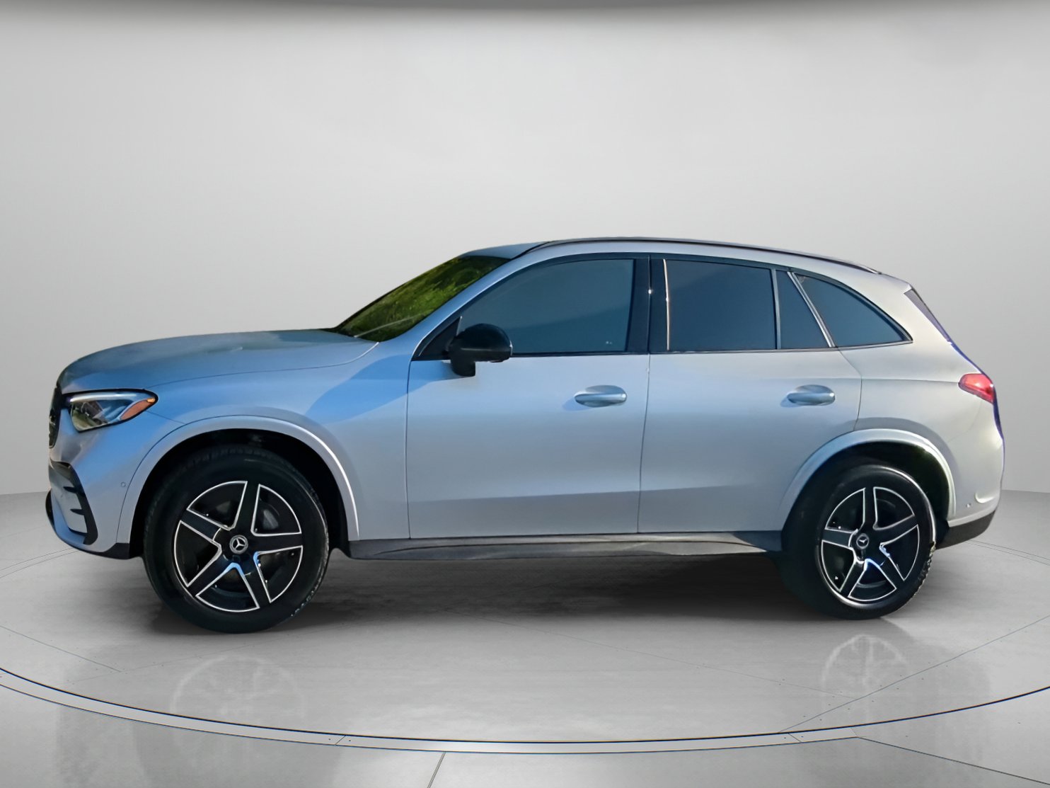 Used 2026 Mercedes-Benz GLC 300 image 14