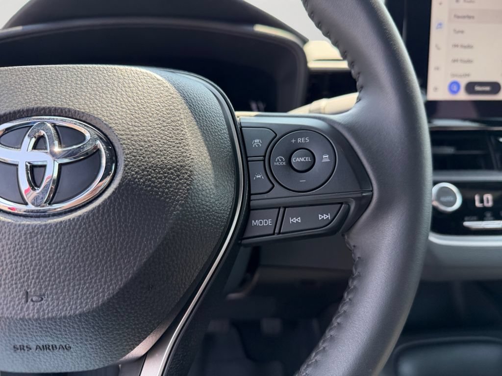 Certified 2026 Toyota Corolla SE FWD image 19