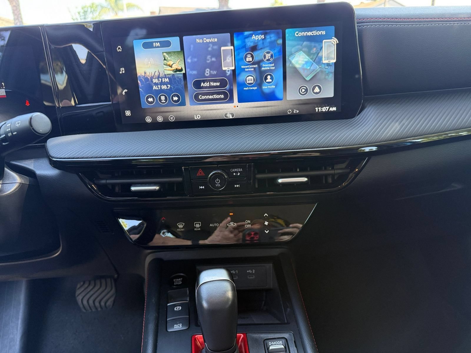 Used 2026 Nissan Kicks SR FWD image 16