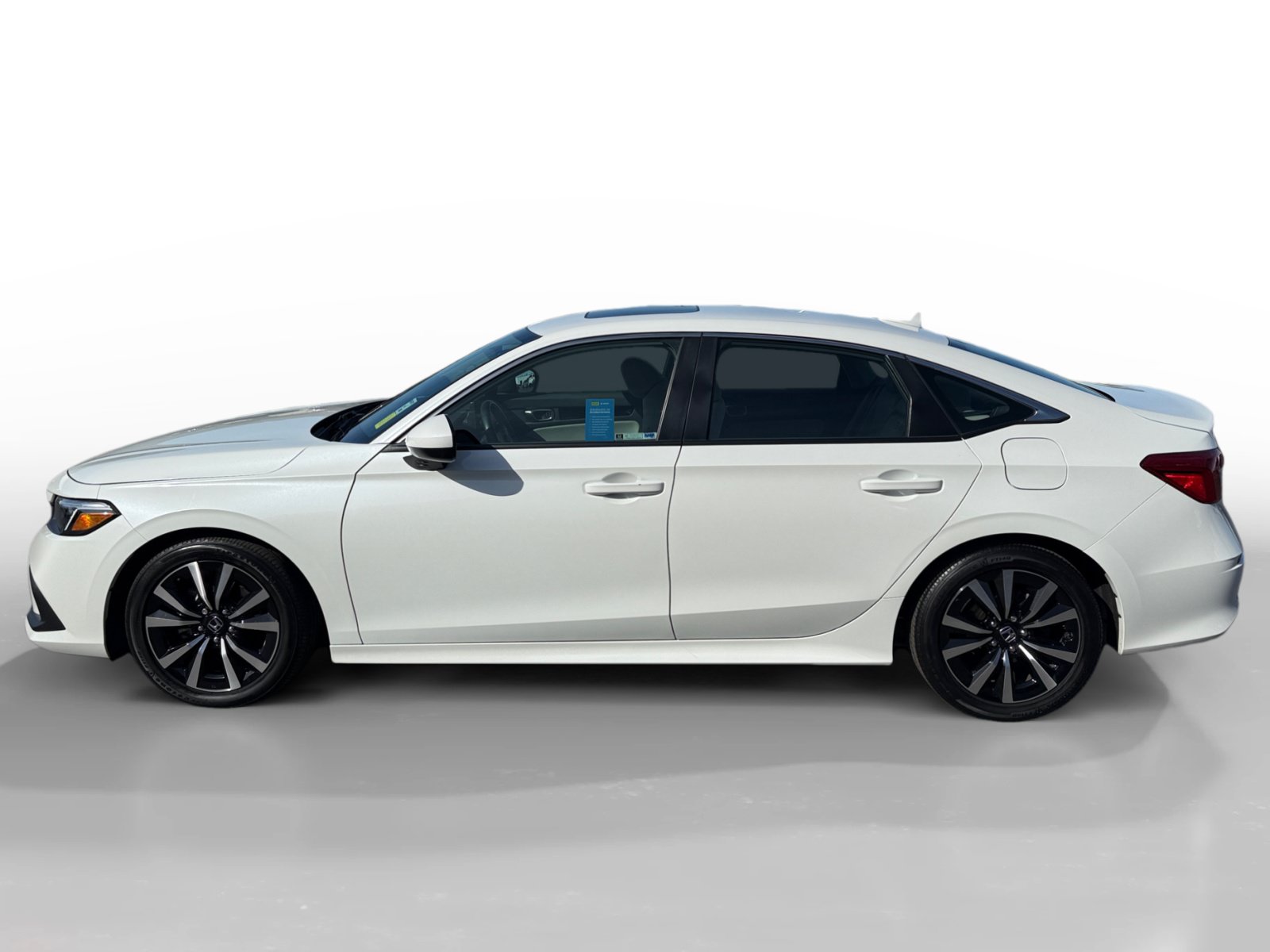Used 2023 Honda Civic EX image 2