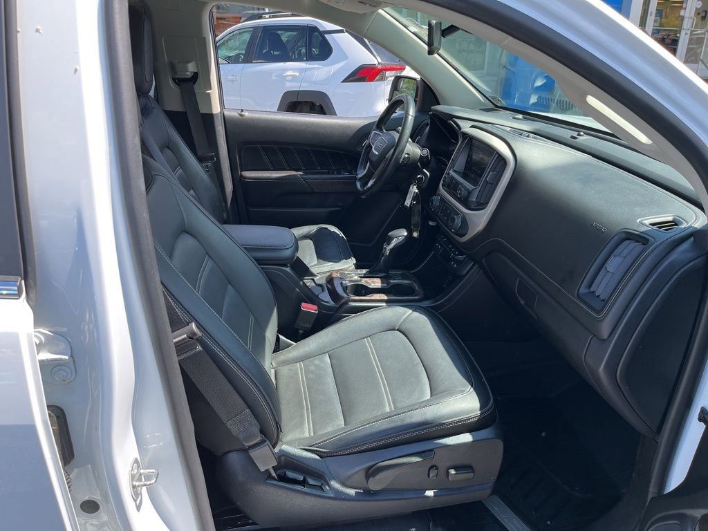 Used 2022 GMC Canyon Denali image 14