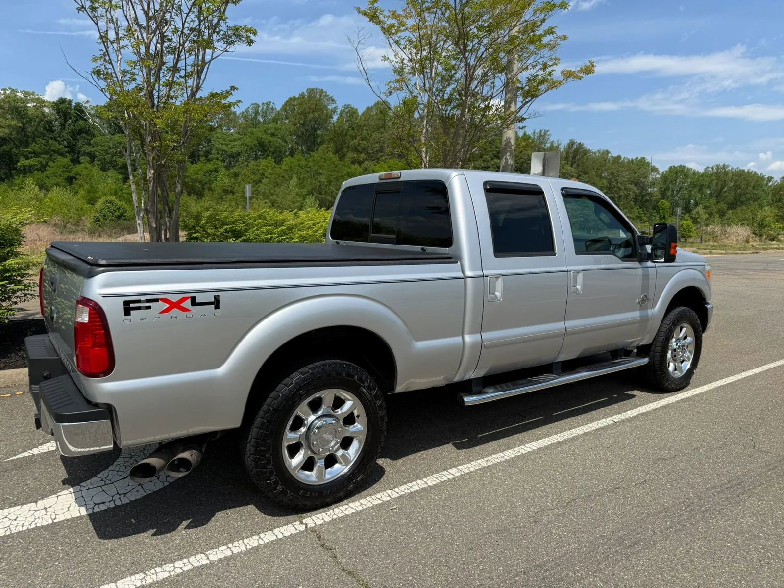 Used 2011 Ford F250 Lariat w/ Lariat Ultimate Pkg AWD/4WD image 7