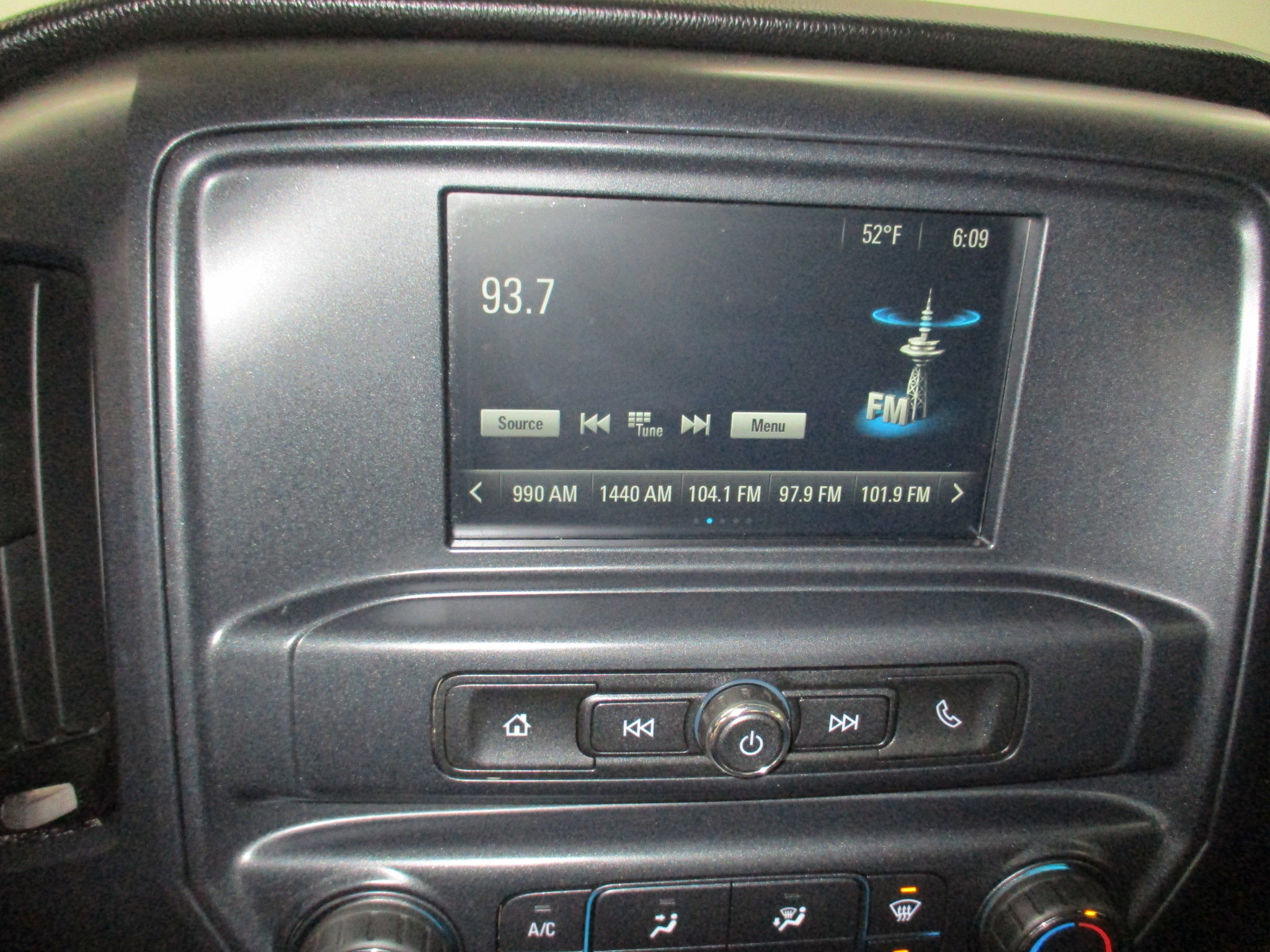 Used 2017 Chevrolet Silverado 2500 W/T image 20