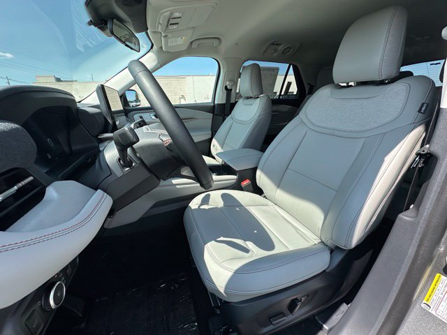 New 2026 Ford Explorer Active w/ Active Comfort Package AWD/4WD image 18