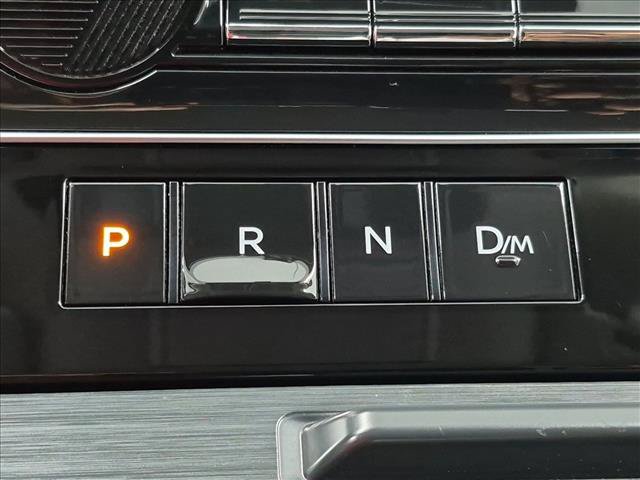 Used 2025 Nissan Armada SV RWD image 12