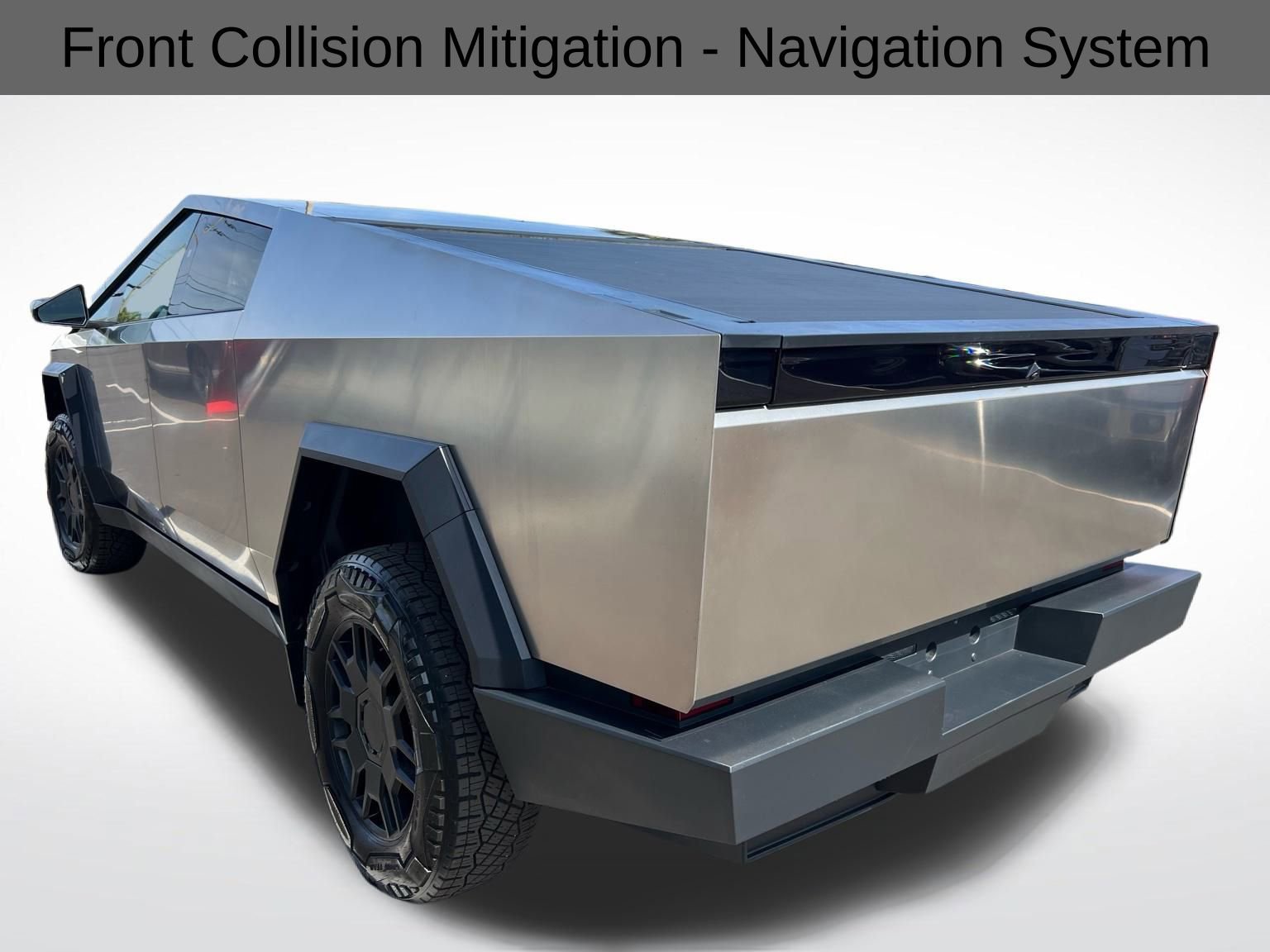 Used 2024 Tesla Cybertruck AWD Crew Cab image 10