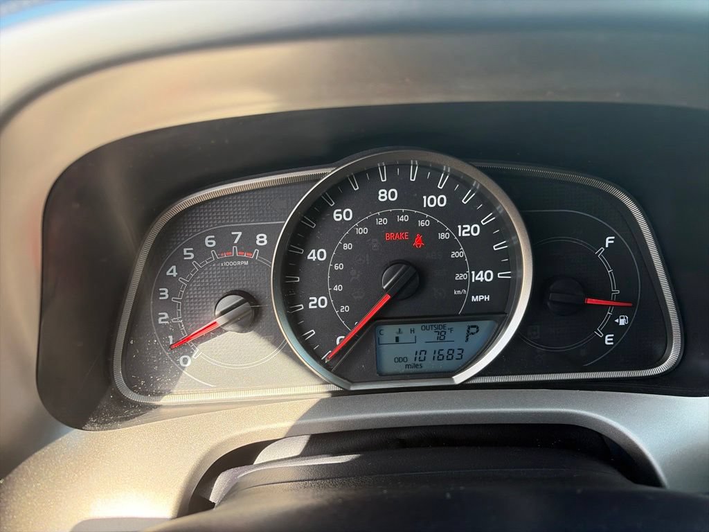 Used 2015 Toyota RAV4 LE AWD/4WD image 13