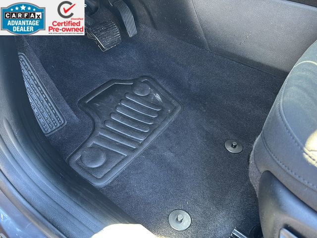 Used 2024 Jeep Compass Sport image 17