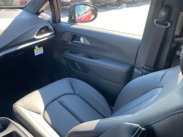 New 2026 Chrysler Voyager LX image 35