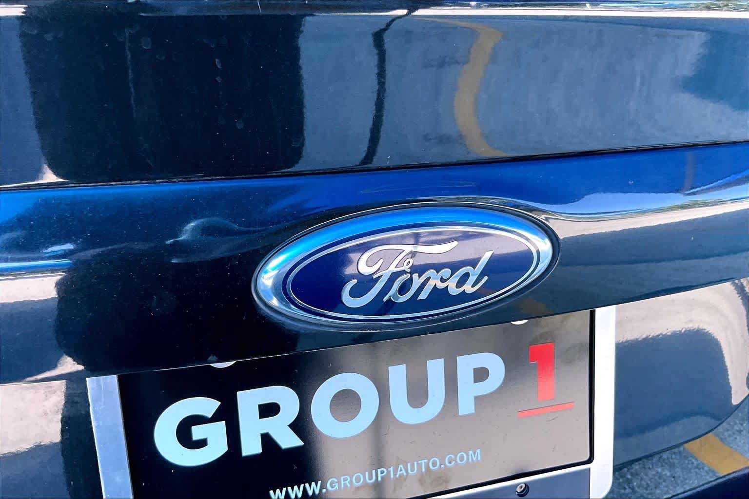 Used 2013 Ford C-MAX Energi SEL FWD image 30