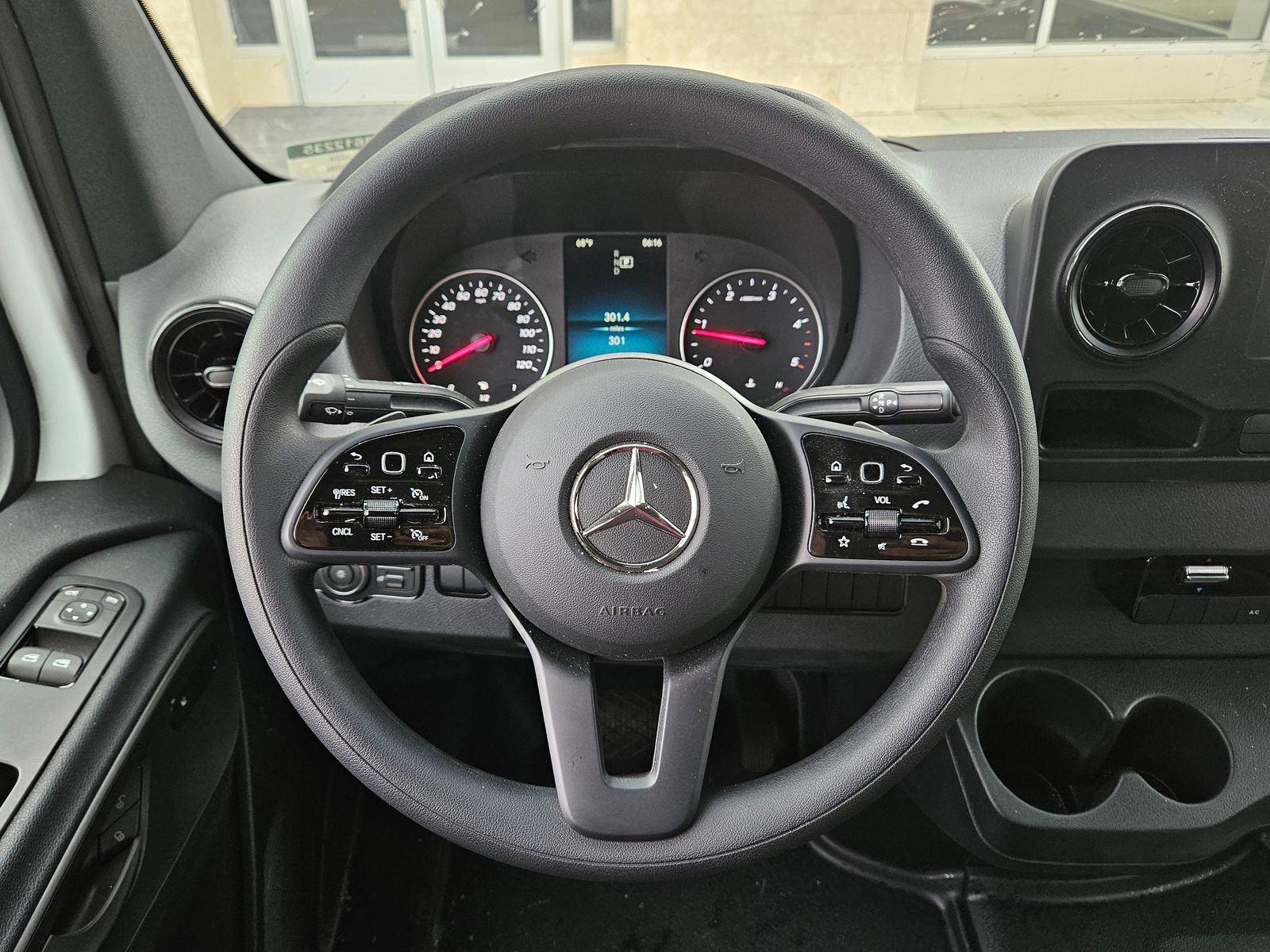 New 2024 Mercedes-Benz Sprinter 4500 image 18