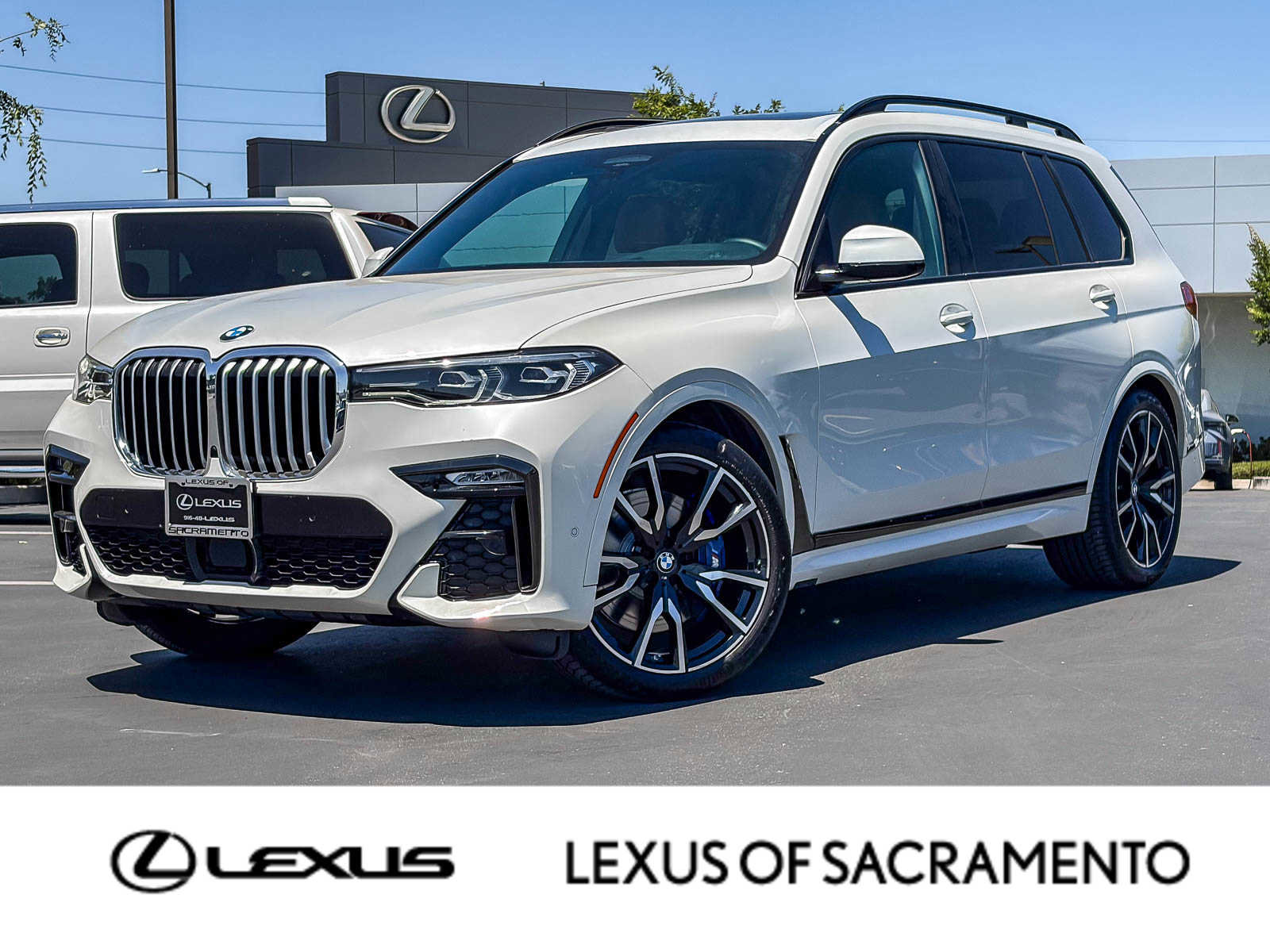 Used 2019 BMW X7 xDrive40i w/ Dynamic Handling Package AWD/4WD image 1