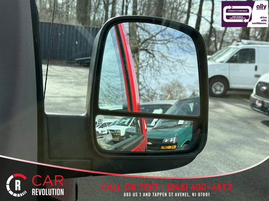 Used 2020 Chevrolet Express 3500 LS image 30