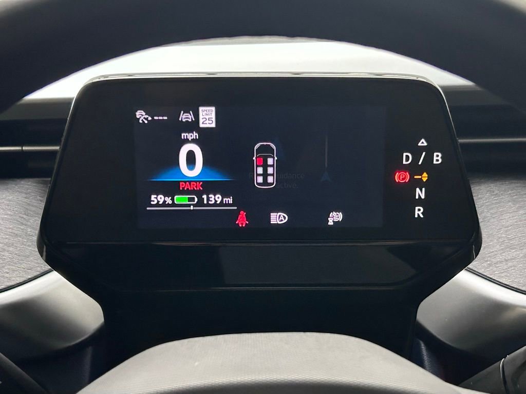 Used 2025 Volkswagen ID. Buzz Pro S Plus image 21