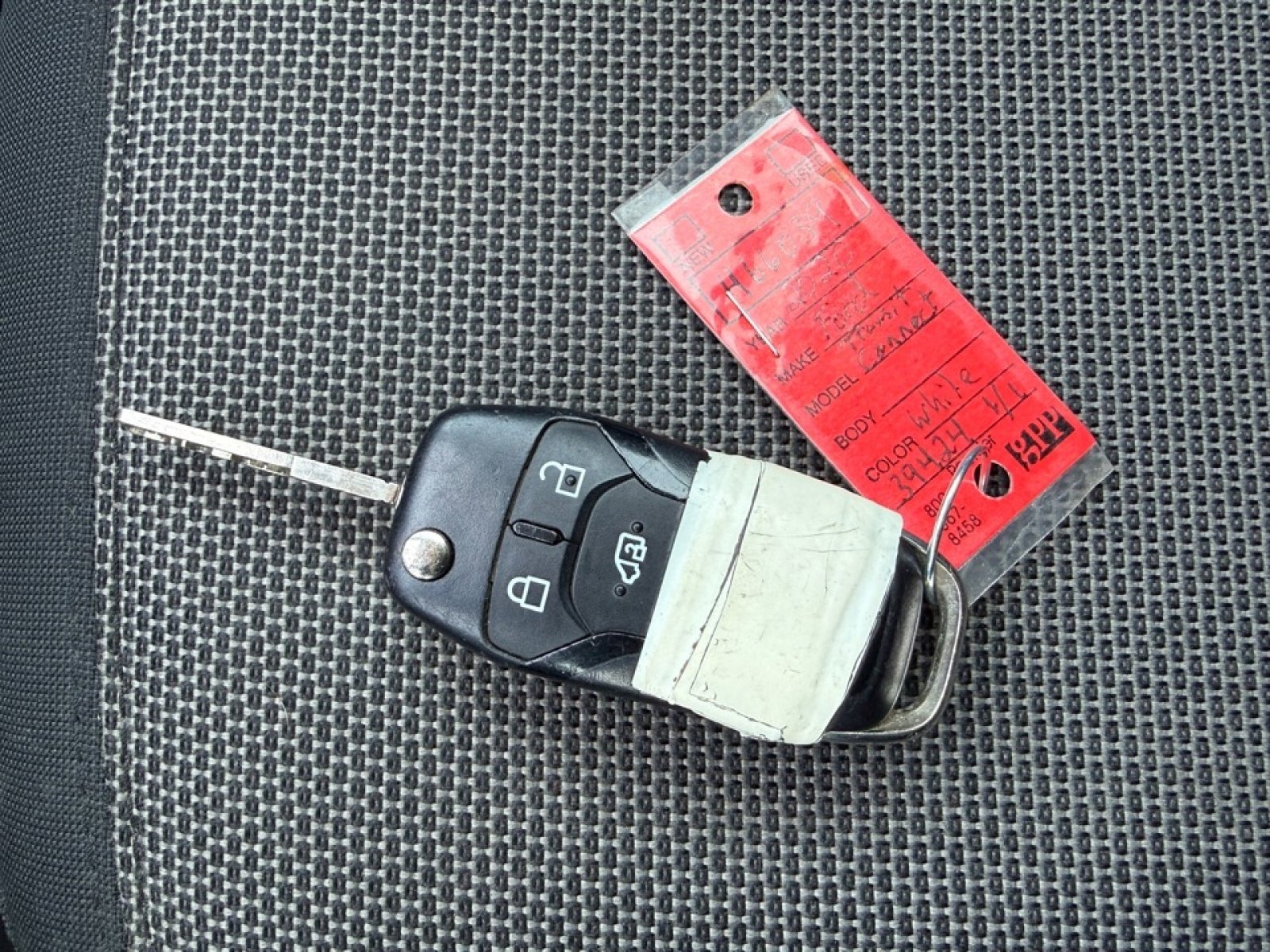 Used 2020 Ford Transit Connect XL image 32