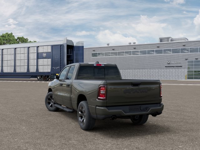 New 2027 RAM 1500 Express AWD/4WD image 3