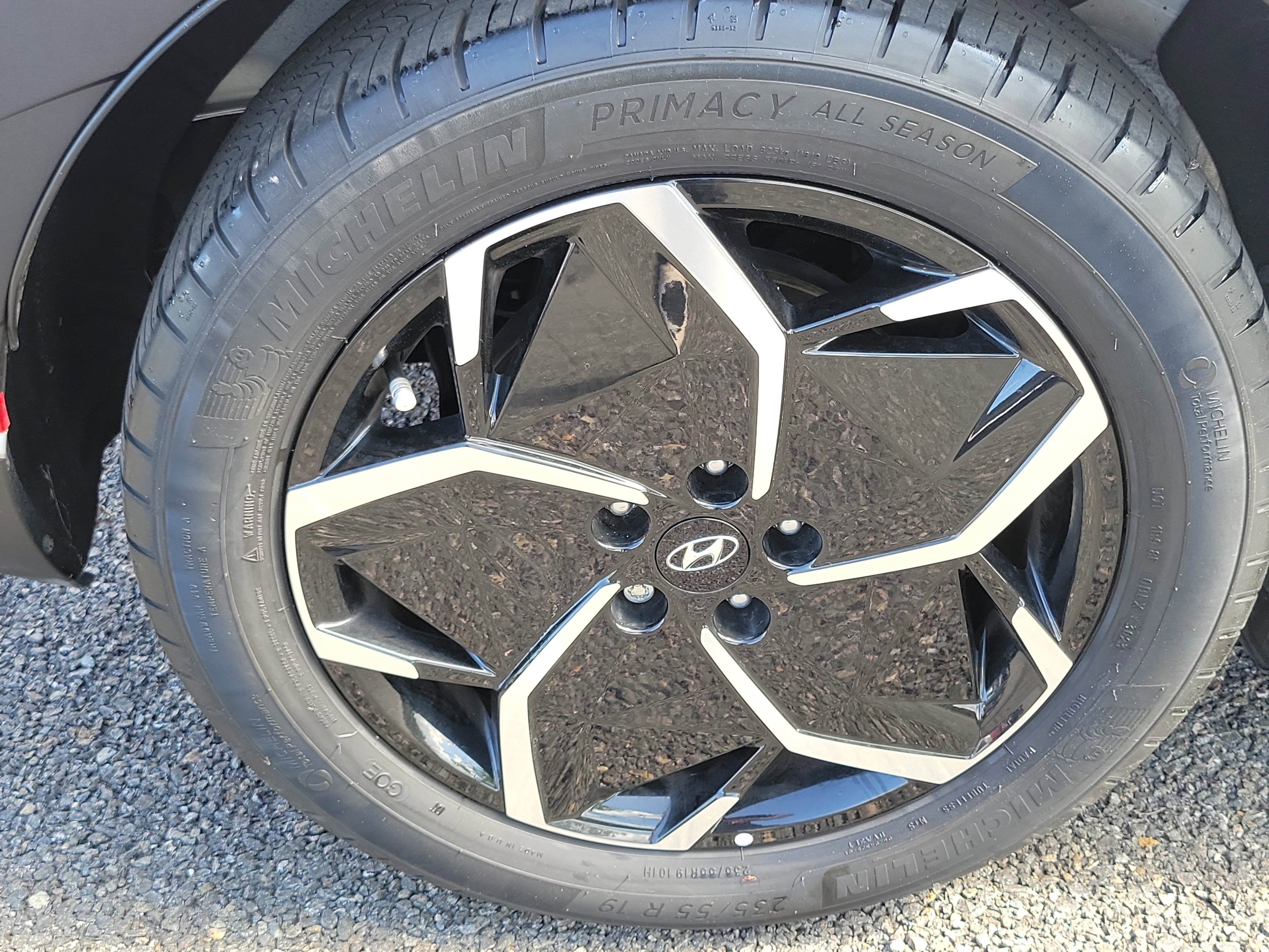 Certified 2024 Hyundai Ioniq 5 SE RWD image 25