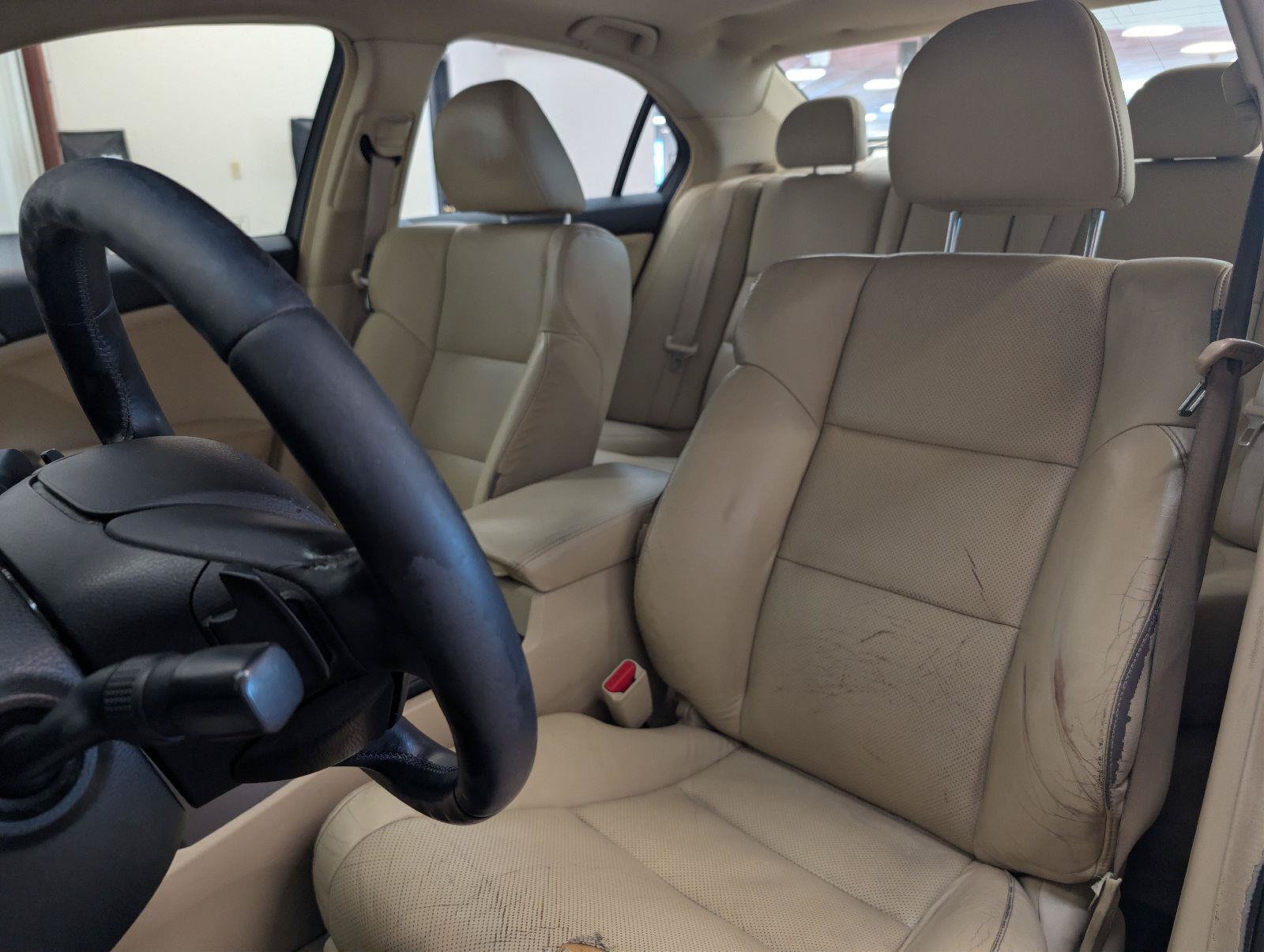 Used 2010 Acura TSX Sedan FWD image 3