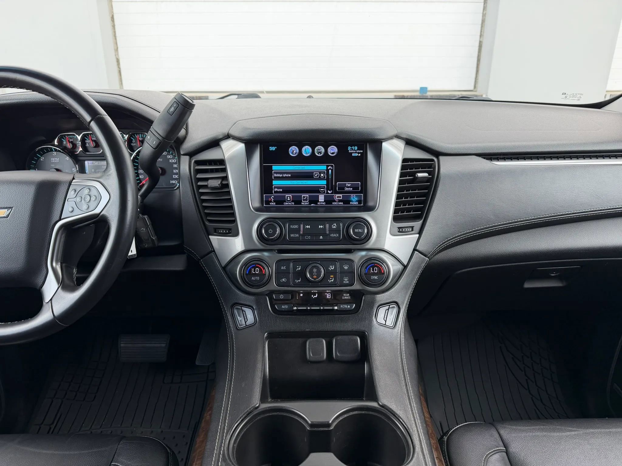 Used 2018 Chevrolet Suburban LT AWD/4WD image 20
