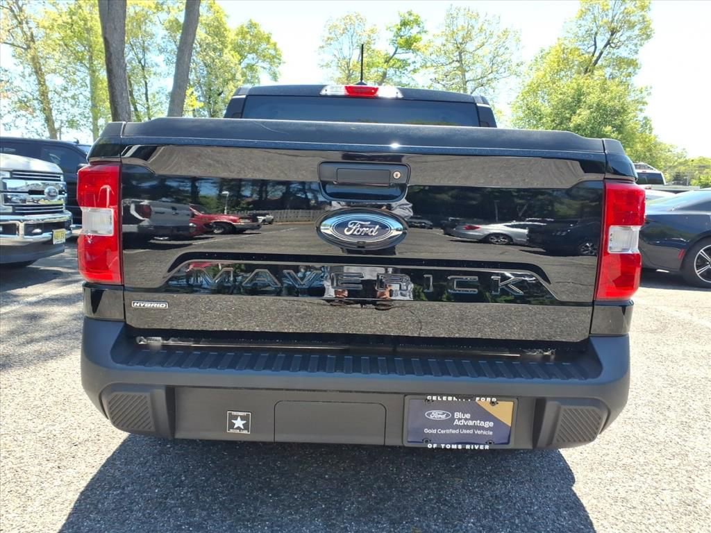 Certified 2023 Ford Maverick XLT FWD image 3