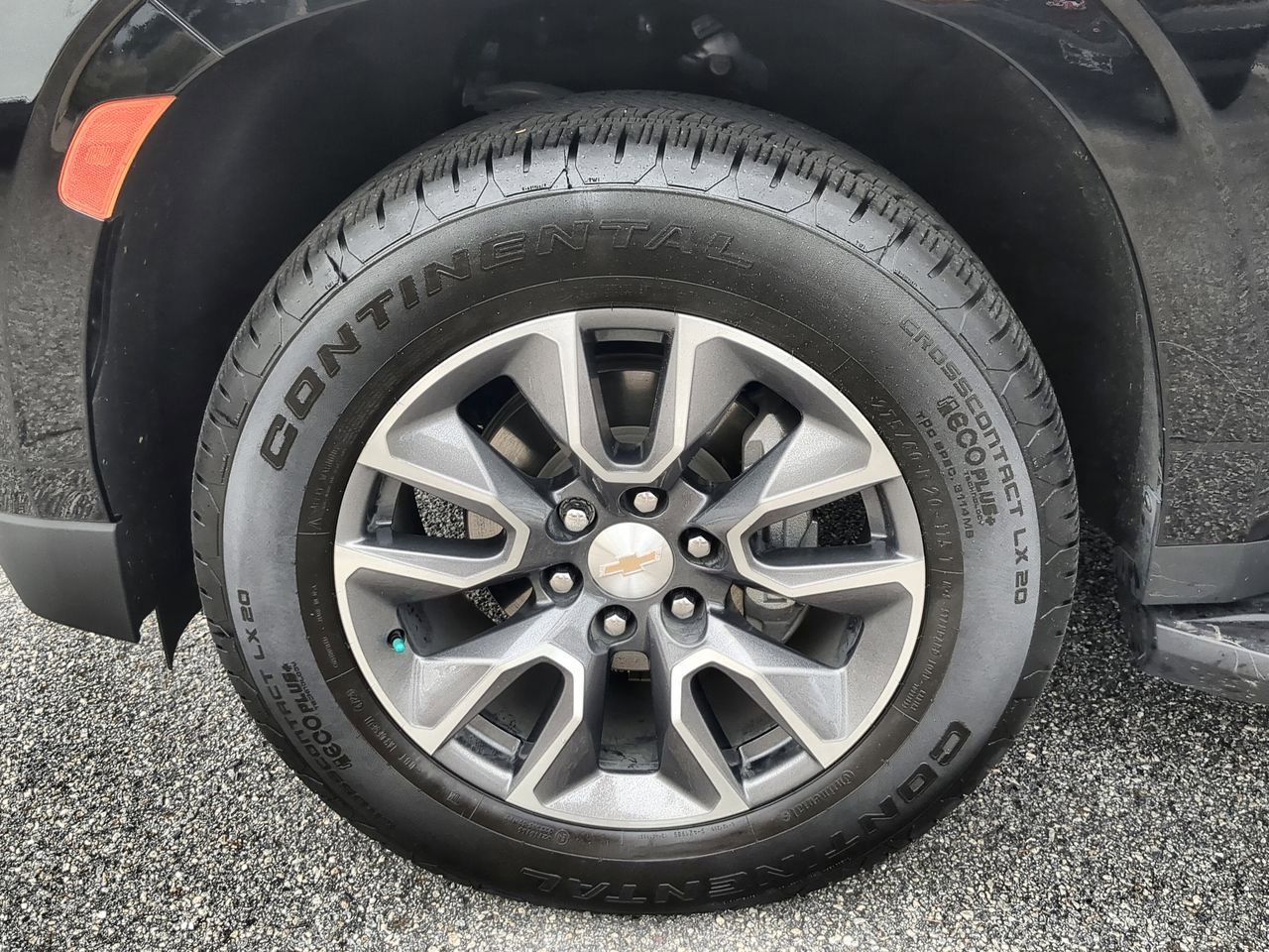 Used 2024 Chevrolet Tahoe LS image 31