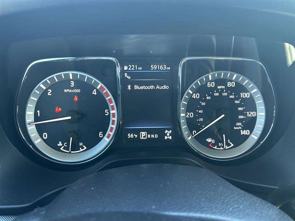 Used 2019 Nissan Titan PRO-4X w/ Pro-4x Convenience Package image 3