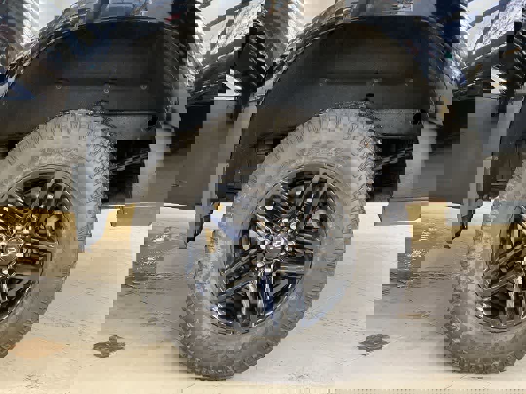 Used 2022 Chevrolet Silverado 1500 LT Trail Boss w/ Bed Protection Package image 13