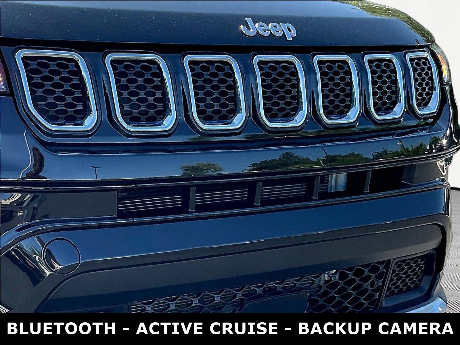 Used 2023 Jeep Compass Limited AWD/4WD image 34