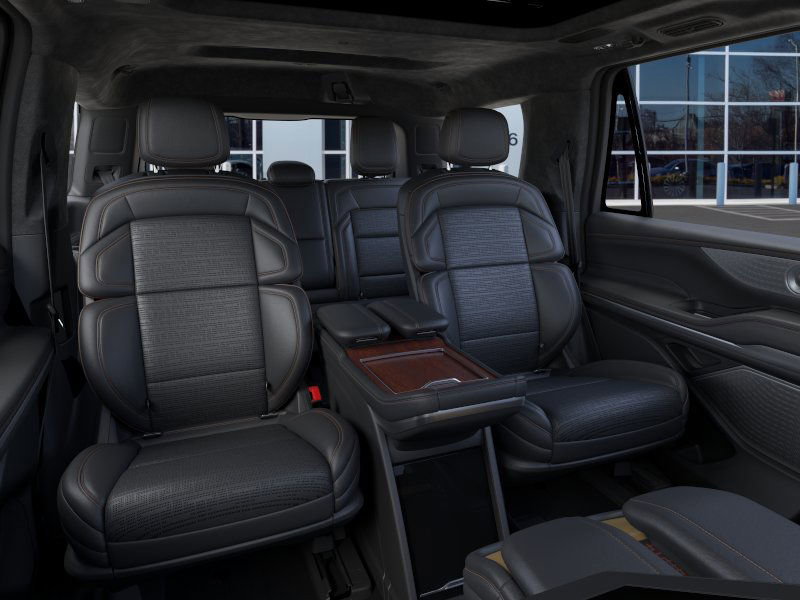 New 2025 Lincoln Navigator Black Label image 11
