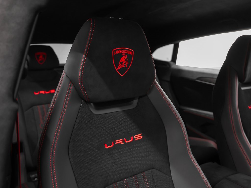 Used 2024 Lamborghini Urus Performante image 26