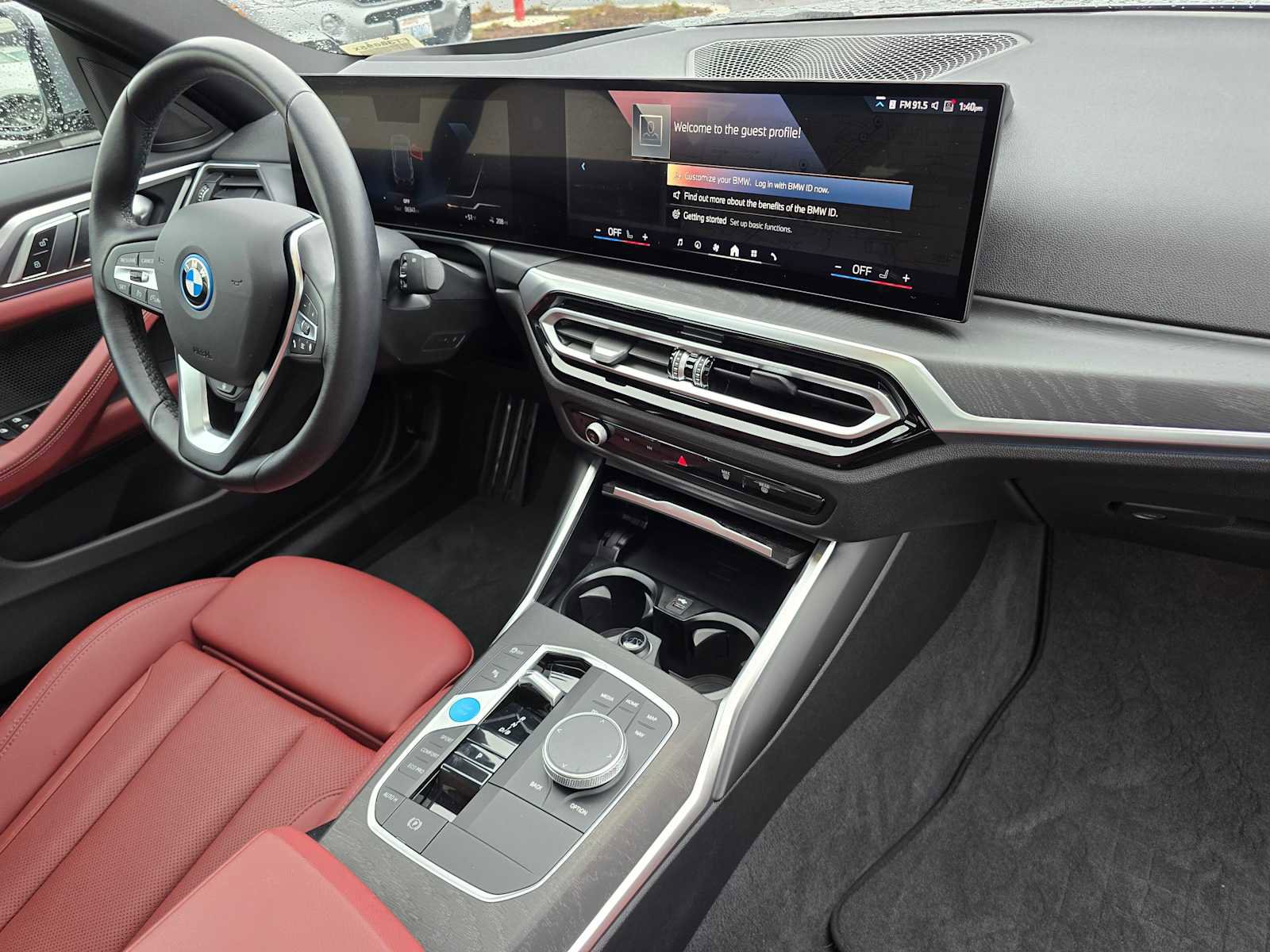 Used 2024 BMW i4 eDrive35 w/ Premium Package image 10